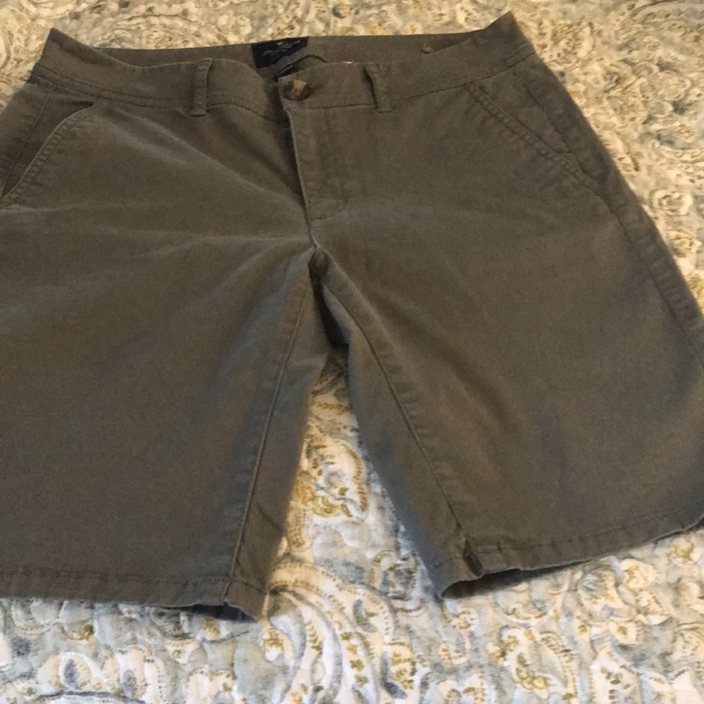 American Eagle 🦅 Bermuda shorts 10